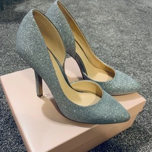 BCBG, Size 7M